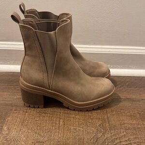 3/$12 MIA Taupe Chelsea Lug Heel Booties